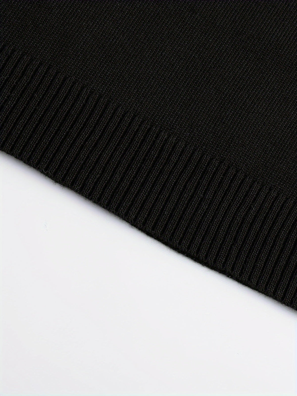 Lightweight Puffer Vest for Men | V Neck Warm Winter Layer