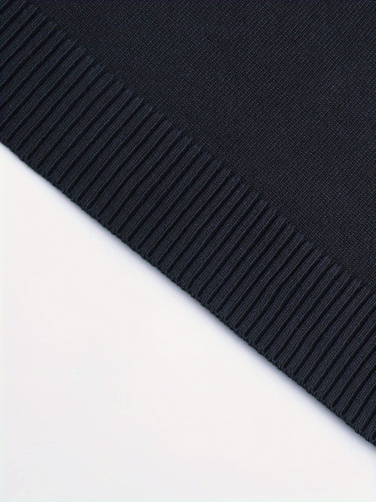 Lightweight Puffer Vest for Men | V Neck Warm Winter Layer