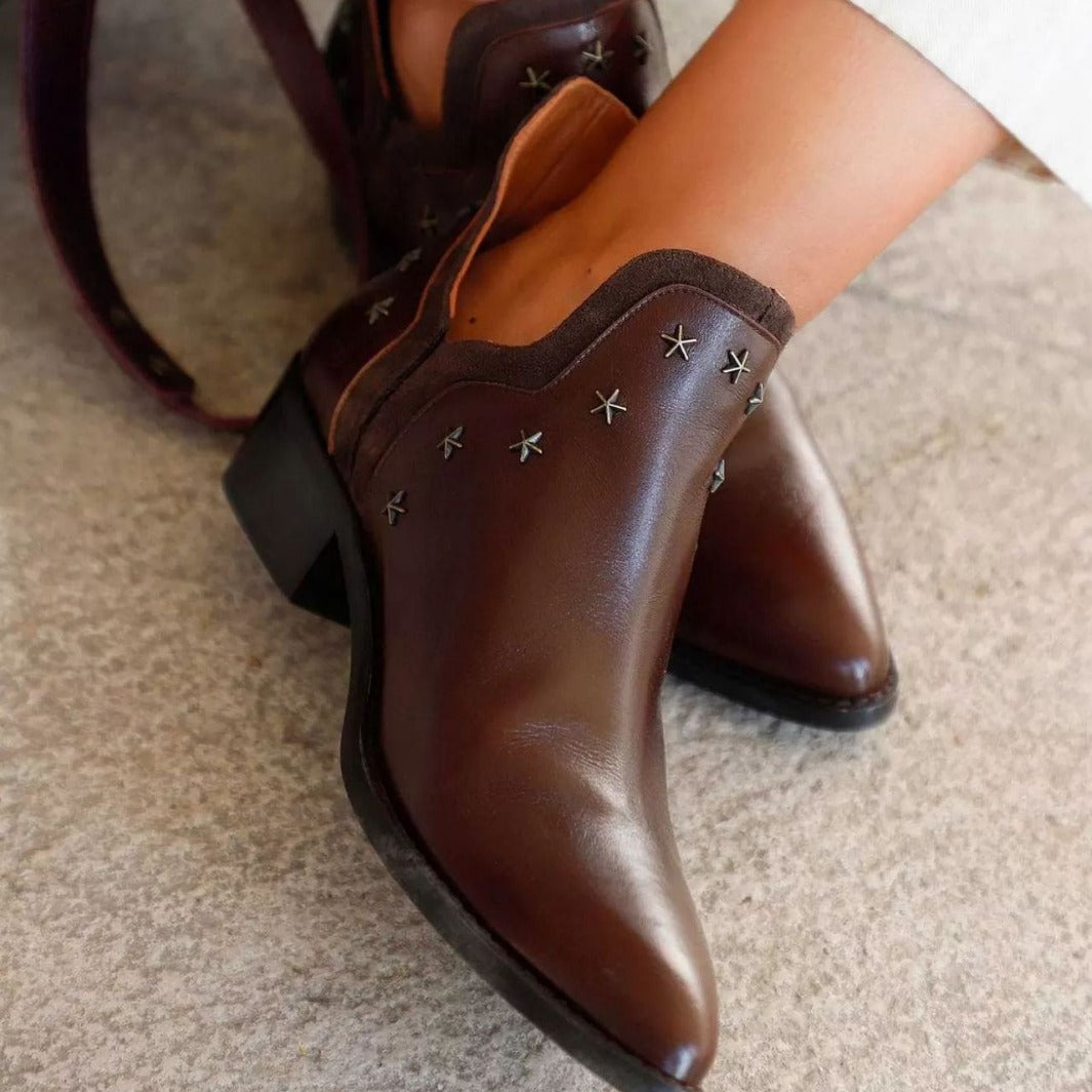 Pointed Toe Western Cowboy Boots for Women | Studded Block Heel Warm Winter Style