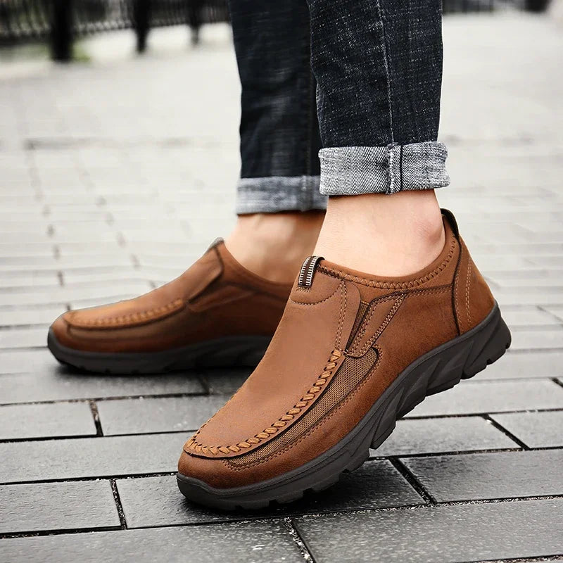 Men Casual Shoes Breathable Orthopedic Loafers Sneakers Fashion Comfortable Flat Handmade Retro Leisure Loafers Shoes Men Shoes