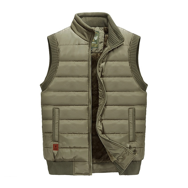Lightweight Quilted Jacket for Men | Funnel Neck Autumn Layering